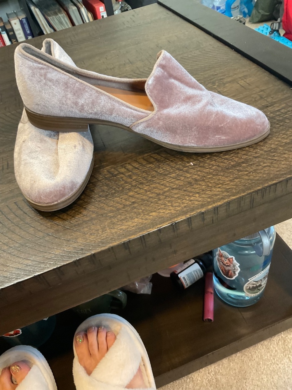 Shoes - Picture 2 of 4